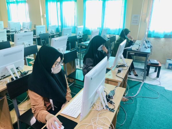 Empat Siswa MAN 1 Banjarmasin Ikuti Babak Penyisihan KoSSMI 2021