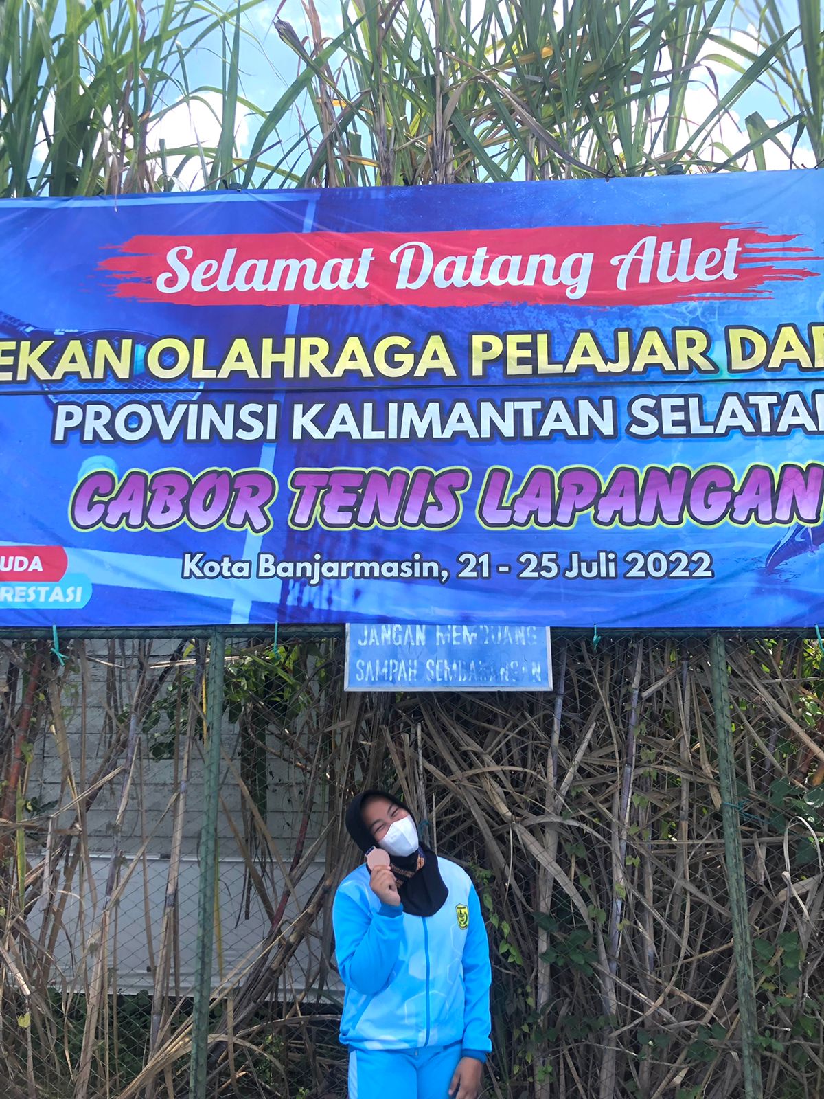Siswi MAN 1 Banjarmasin Raih Mendali Perunggu Cabang Olahraga Tennis Lapangan POPDA KALSEL 2022 Siswi MAN 1 Banjarmasin Raih Mendali Perunggu Cabang Olahraga Tennis Lapangan POPDA KALSEL 2022
