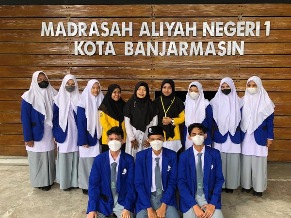 Raih Point Tertinggi Pada Olimpiade Fisika Se-Kalimantan Selatan, 3 Tim Fisika MAN 1 Banjarmasin Lolos Ke Babak Semifinal