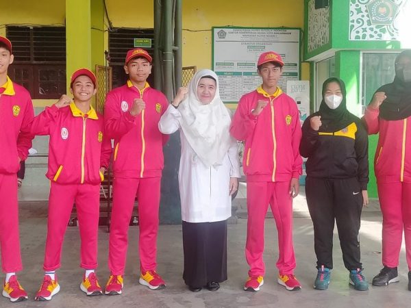 MAN 1 Banjarmasin Gelar Pelepasan Peserta Didik Dalam Bersaing Di Ajang PORPROV XI Tahun 2022