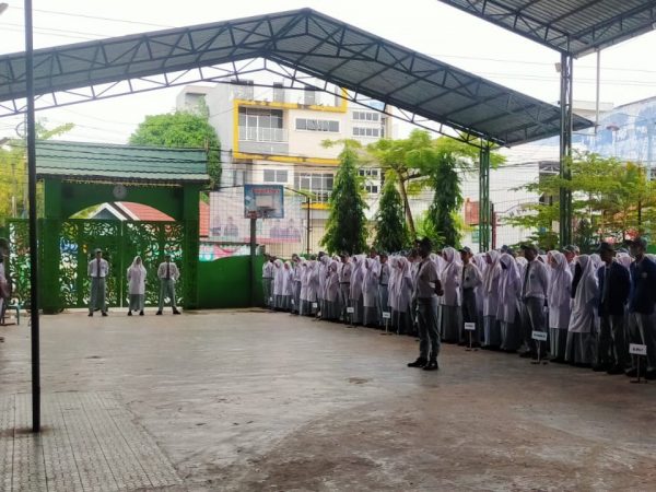 Perdana Upacara Bendera Pada Semeter Genap TA. 2022/2023 Dengan Rasa Syukur dan Bangga