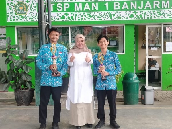 Tim MAN 1 Banjarmasin Raih Juara 3 Pada Lomba Robotik Kategori Robot Line Follower Tingkat Kalsel-Teng