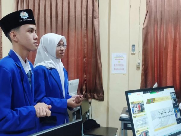 Dua Tim Kelompok Ilmiah Remaja (KIR) MAN 1 Banjarmasin Melaju ke Babak Seminar Proposal dalam Kompetisi Madrasah Young Researchers Camp (MyRes) Tingkat Nasional Tahun 2023