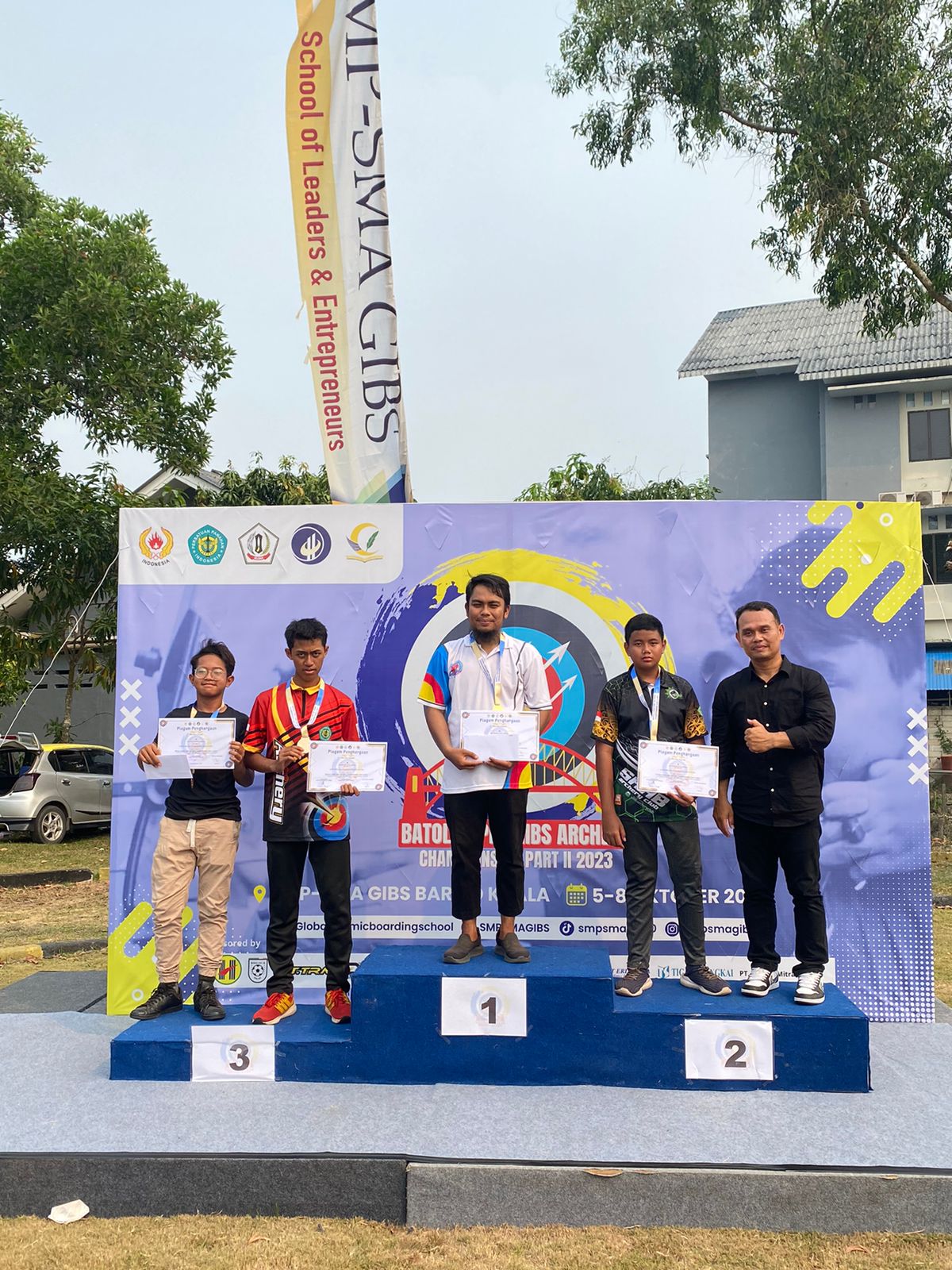 Siswa MAN 1 Banjarmasin Raih Juara 3 dalam Lomba Panahan "Batola Open GIBS Archery Championship Part II Tahun 2023"