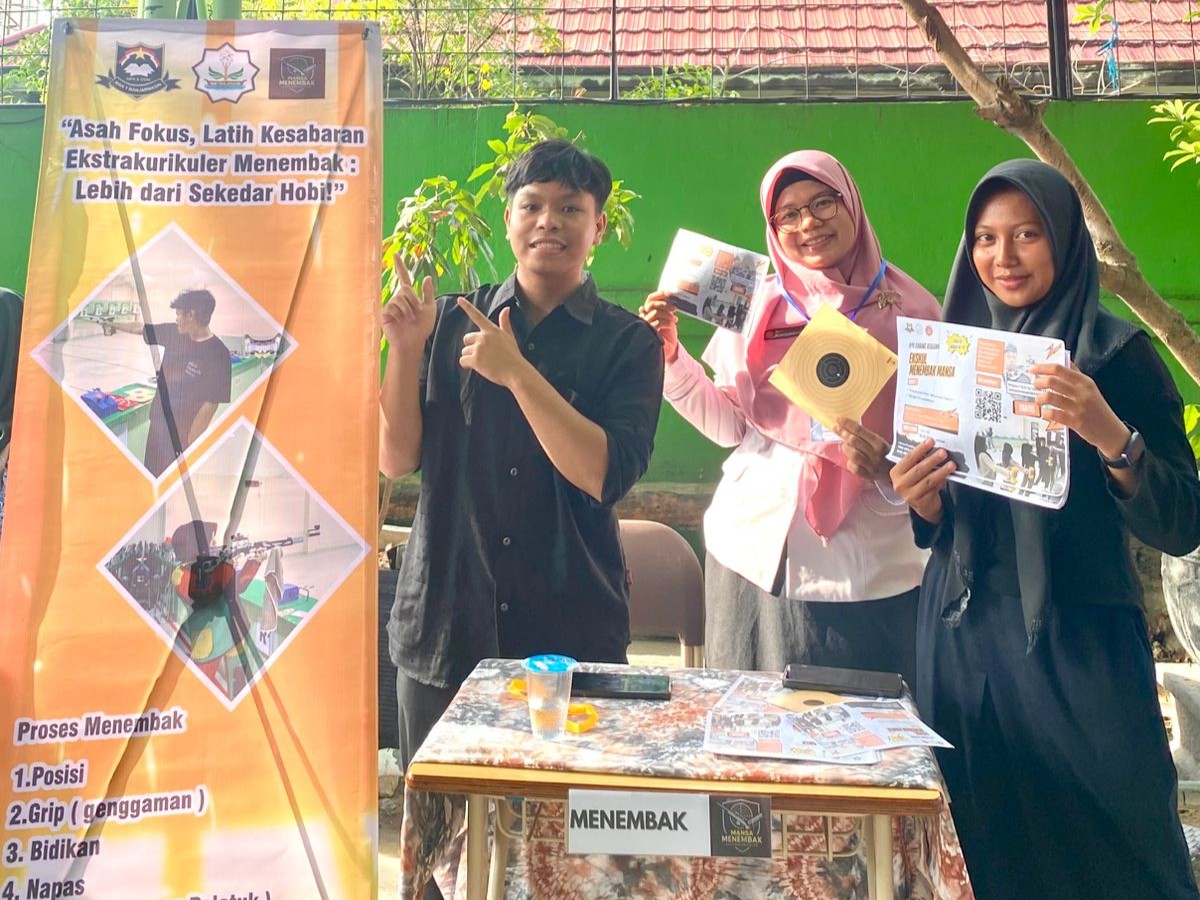 Ekskul Menembak Hadir di MAN 1 Kota Banjarmasin: Latih Fokus dan Keberanian Siswa Ekskul Menembak Hadir di MAN 1 Kota Banjarmasin: Latih Fokus dan Keberanian Siswa