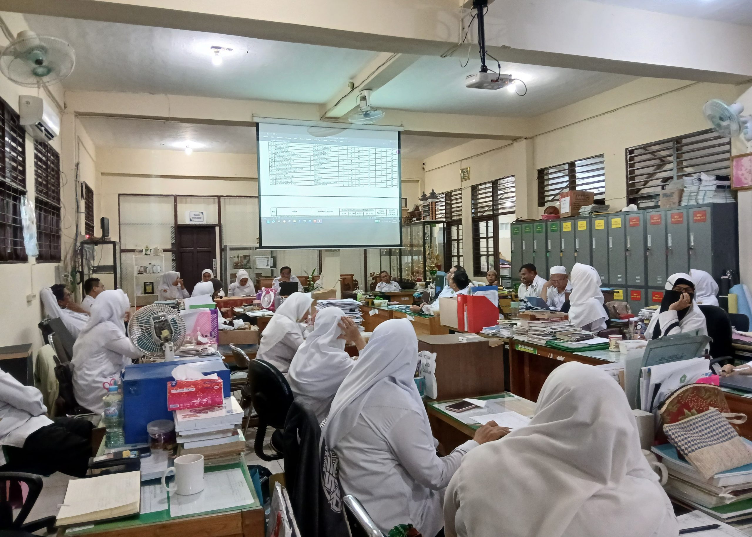 Buka Jalan Juara, Wakamad Kesiswaan Ajak Guru Siapkan Siswa untuk Islamic Science Olympiad 2025